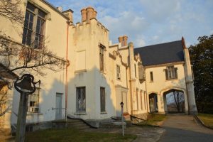 Belmead Mansion