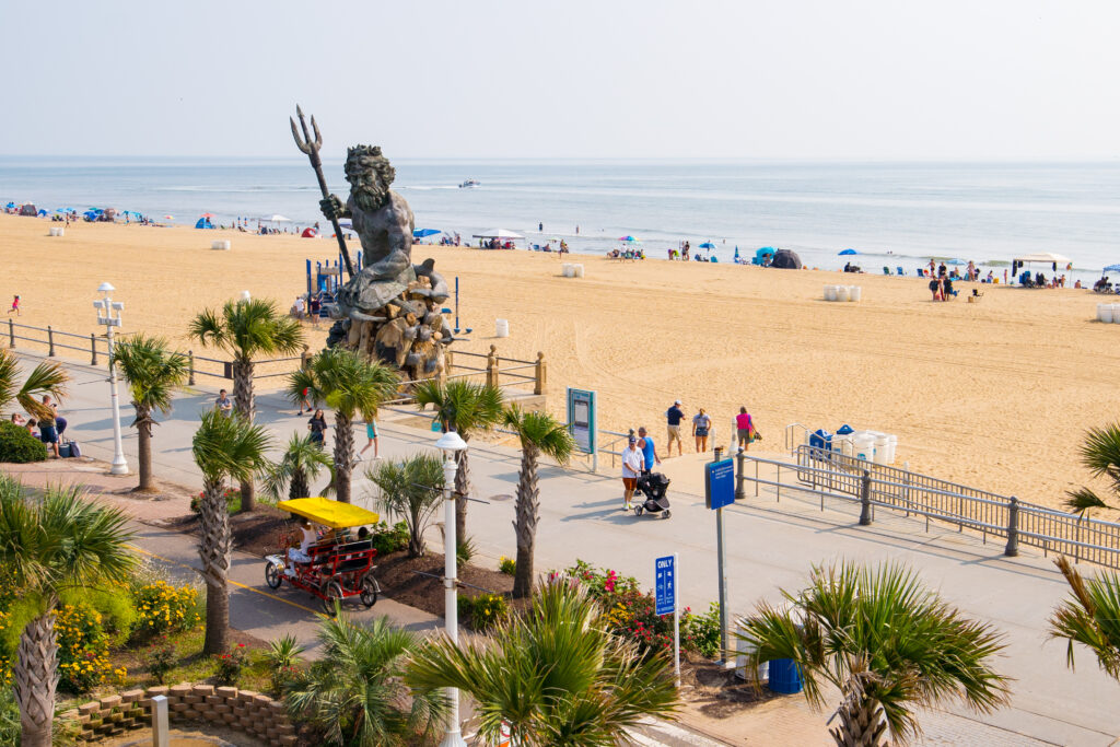 VA Beach boardwalk with Neptune statue